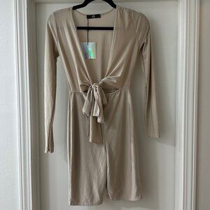 NWT Missguided Beige Stretch Long-Sleeve Unitard with Tie Front, Size 4